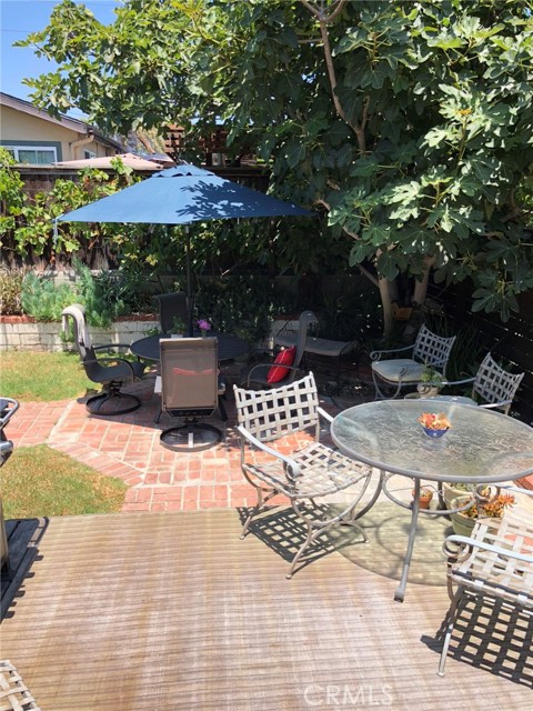 1635 23rd Street, Manhattan Beach, California 90266, 3 Bedrooms Bedrooms, ,1 BathroomBathrooms,Residential,Sold,23rd,SB18180832