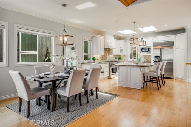 436 23rd Place, Manhattan Beach, California 90266, 3 Bedrooms Bedrooms, ,1 BathroomBathrooms,Residential,Sold,23rd,SB21027997