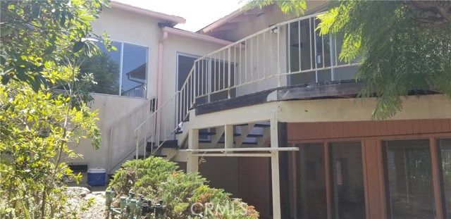 1351 8th Street, Manhattan Beach, California 90266, 3 Bedrooms Bedrooms, ,1 BathroomBathrooms,Residential,Sold,8th,DW19193490