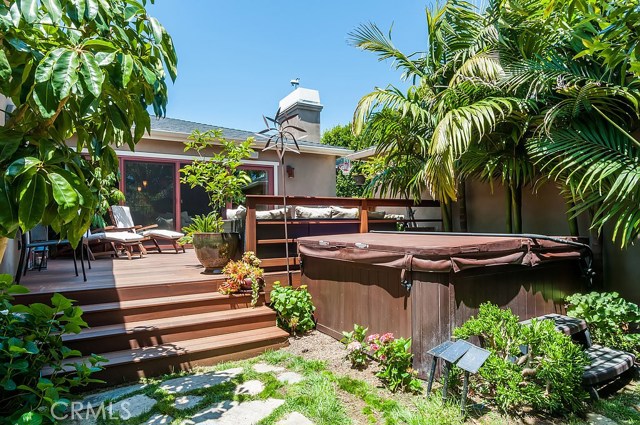 1608 Faymont Avenue, Manhattan Beach, California 90266, 3 Bedrooms Bedrooms, ,1 BathroomBathrooms,Residential,Sold,Faymont,SB17110962