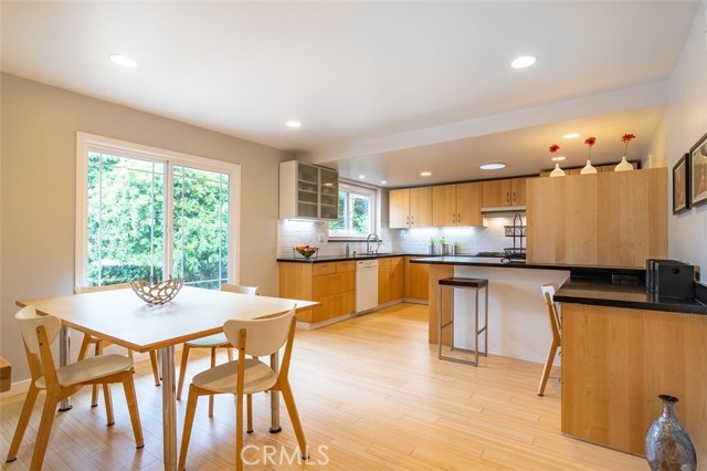 6216 Moongate Drive, Rancho Palos Verdes, California 90275, 4 Bedrooms Bedrooms, ,2 BathroomsBathrooms,Residential,Sold,Moongate,PV18136984 6216 Moongate Drive, Rancho Palos Verdes, California 90275, 4 Bedrooms Bedrooms, ,2 BathroomsBathrooms,Residential,Sold,Moongate,PV18136984