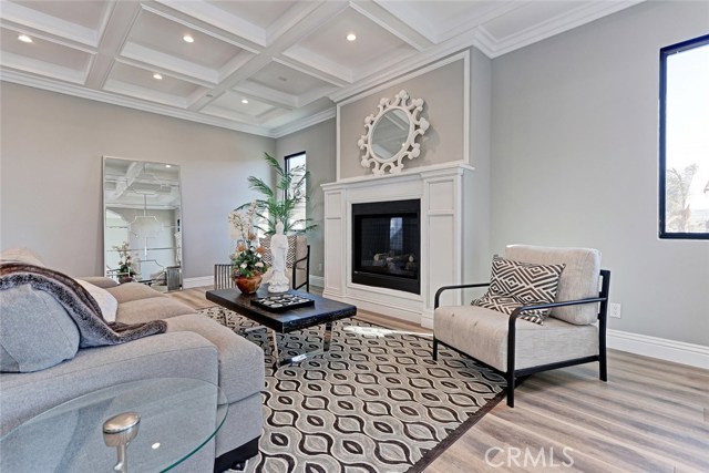 404 Lucia, Redondo Beach, California 90277, 4 Bedrooms Bedrooms, ,3 BathroomsBathrooms,Residential,Sold,Lucia,SB17221767