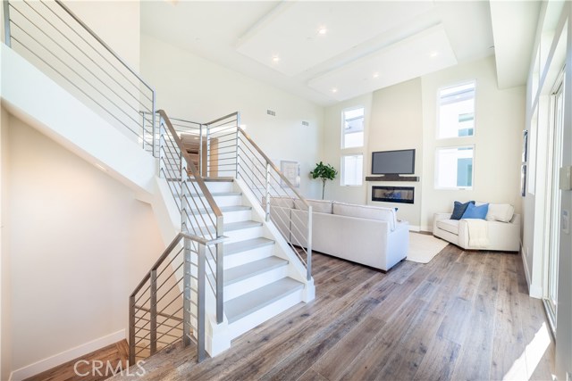 2715 Carnegie Lane, Redondo Beach, California 90278, 4 Bedrooms Bedrooms, ,4 BathroomsBathrooms,Residential,Sold,Carnegie,SB19180125