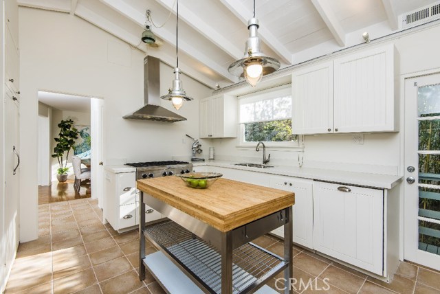 701 Via Somonte, Palos Verdes Estates, California 90274, 2 Bedrooms Bedrooms, ,3 BathroomsBathrooms,Residential,Sold,Via Somonte,PV18051059