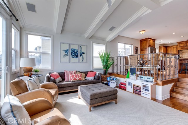 1610 Speyer Lane, Redondo Beach, California 90278, 4 Bedrooms Bedrooms, ,3 BathroomsBathrooms,Residential,Sold,Speyer,SB20089547