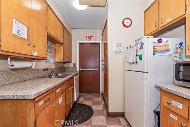 Lynwood, ,Commercial,For Sale,Lynwood,CV20155528