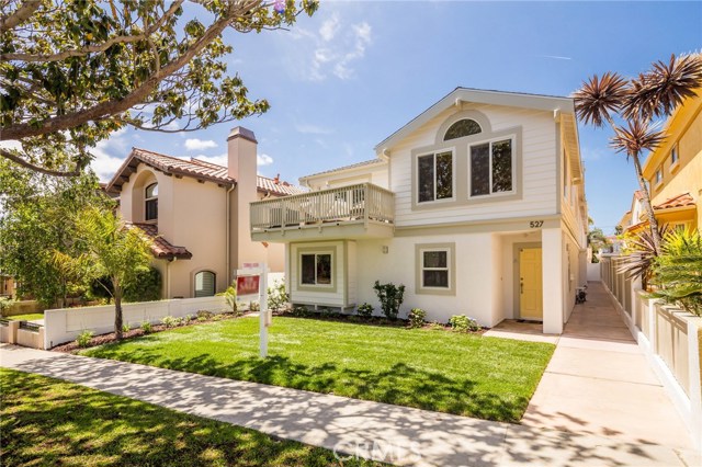 527 Maria Avenue, Redondo Beach, California 90277, 3 Bedrooms Bedrooms, ,2 BathroomsBathrooms,Residential,Sold,Maria,TR17109410