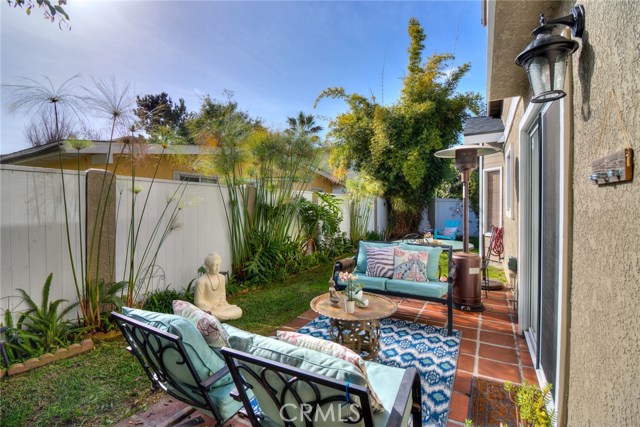 2208 Bataan Road, Redondo Beach, California 90278, 3 Bedrooms Bedrooms, ,2 BathroomsBathrooms,Residential,Sold,Bataan,SB19018998