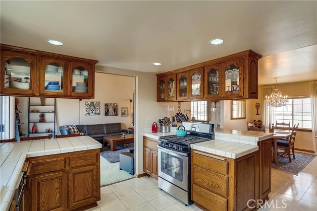 2412 Ives Lane, Redondo Beach, California 90278, 3 Bedrooms Bedrooms, ,2 BathroomsBathrooms,Residential,Sold,Ives,SB20100706