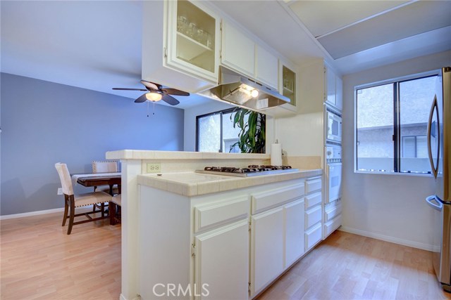 519 Meyer Lane, Redondo Beach, California 90278, 2 Bedrooms Bedrooms, ,1 BathroomBathrooms,Residential,Sold,Meyer,SB19016163
