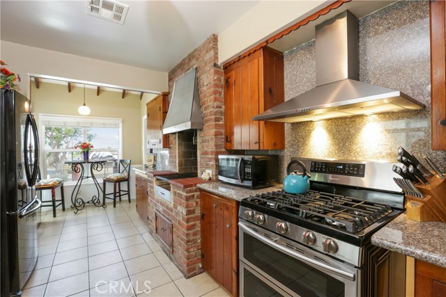 614 Gertruda Avenue, Redondo Beach, California 90277, 3 Bedrooms Bedrooms, ,2 BathroomsBathrooms,Residential,Sold,Gertruda,PV19100337