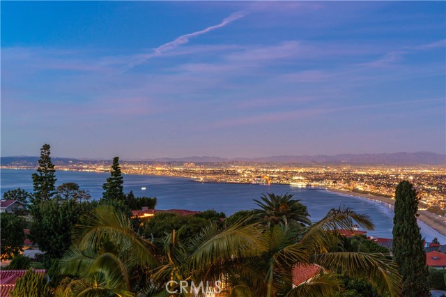 841 Via Somonte, Palos Verdes Estates, California 90274, 4 Bedrooms Bedrooms, ,5 BathroomsBathrooms,Residential,Sold,Via Somonte,SB21146650