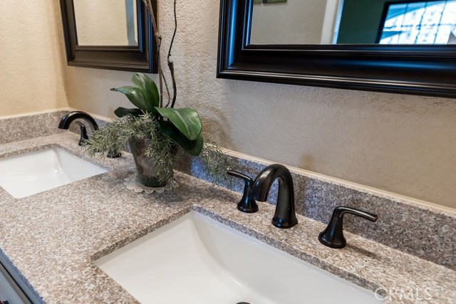 211 Lucia, Redondo Beach, California 90277, 3 Bedrooms Bedrooms, ,2 BathroomsBathrooms,Residential,Sold,Lucia,PV20000457