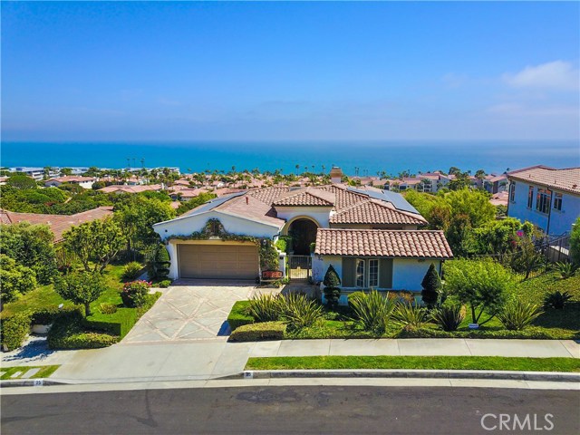 25 Tramonto, Rancho Palos Verdes, California 90275, 4 Bedrooms Bedrooms, ,1 BathroomBathrooms,Residential,Sold,Tramonto,PV17174408