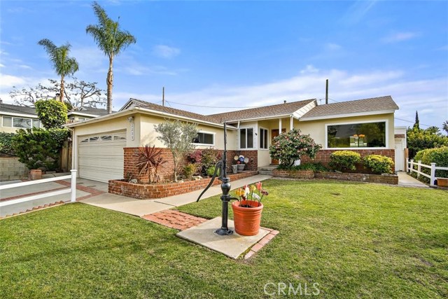 2208 Fisher Court, Redondo Beach, California 90278, 3 Bedrooms Bedrooms, ,1 BathroomBathrooms,Residential,Sold,Fisher,CV21009126