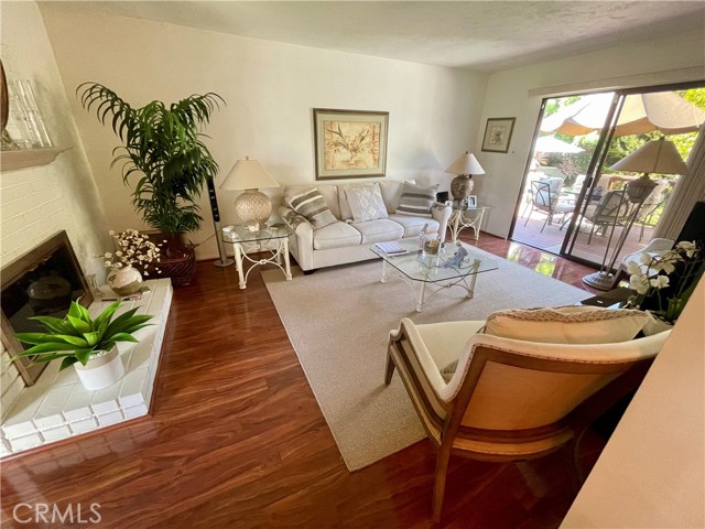 2809 Oak Avenue, Manhattan Beach, California 90266, 3 Bedrooms Bedrooms, ,Residential,Sold,Oak,SB21076143