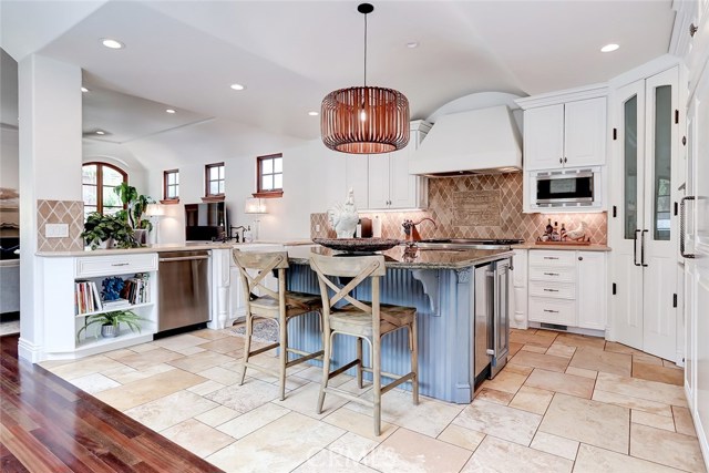 2615 Laurel Avenue, Manhattan Beach, California 90266, 5 Bedrooms Bedrooms, ,3 BathroomsBathrooms,Residential,Sold,Laurel,SB20122335