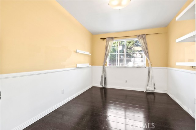 4 Bed Home for Sale in Lake Balboa, California