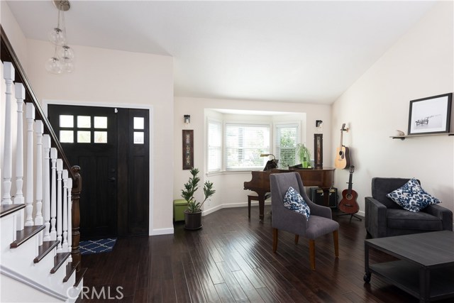2001 Ernest Avenue, Redondo Beach, California 90278, 4 Bedrooms Bedrooms, ,1 BathroomBathrooms,Residential,Sold,Ernest,SB18238314