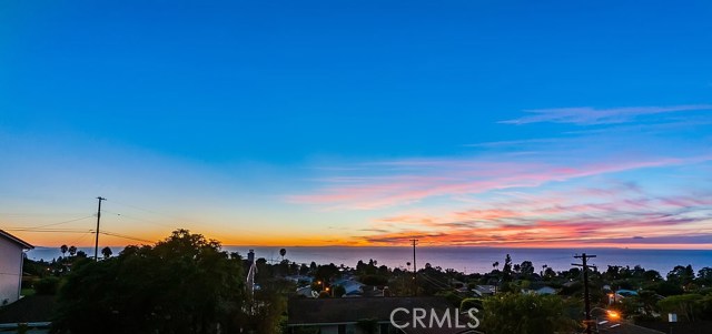 28709 Trailriders Drive, Rancho Palos Verdes, California 90275, 4 Bedrooms Bedrooms, ,2 BathroomsBathrooms,Residential,Sold,Trailriders,SB17258633