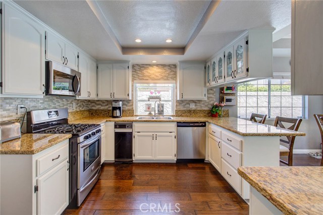 2606 Huntington Lane, Redondo Beach, California 90278, 4 Bedrooms Bedrooms, ,2 BathroomsBathrooms,Residential,Sold,Huntington,PV19130613