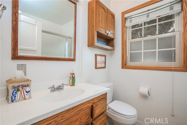 575 27th Street, Manhattan Beach, California 90266, 3 Bedrooms Bedrooms, ,2 BathroomsBathrooms,Residential,Sold,27th,SB20184476