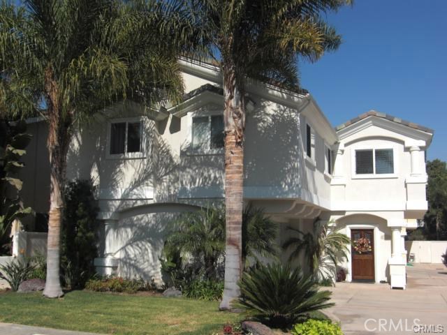 2207 Voorhees Avenue, Redondo Beach, California 90278, 4 Bedrooms Bedrooms, ,2 BathroomsBathrooms,Residential,Sold,Voorhees,SB17062851