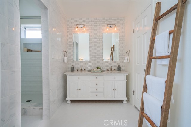 1901 Ernest Avenue, Redondo Beach, California 90278, 3 Bedrooms Bedrooms, ,1 BathroomBathrooms,Residential,Sold,Ernest,SB20019494