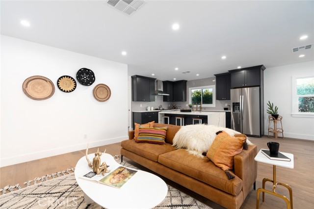 4 Bed Home for Sale in Silver Lake, California