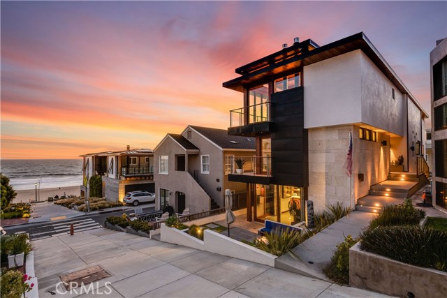 Photo of 117 17th Street, Manhattan Beach, CA 90266