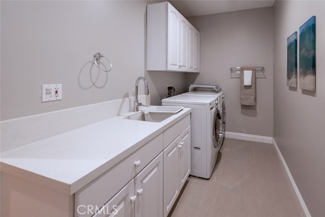 Laundry room. Washer and dryer are incl.
