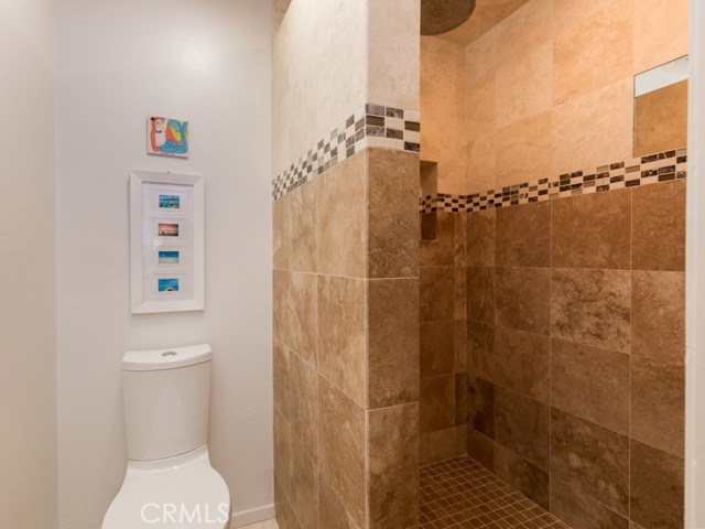 2021 Carnegie Lane, Redondo Beach, California 90278, 3 Bedrooms Bedrooms, ,2 BathroomsBathrooms,Residential,Sold,Carnegie,SB19152326