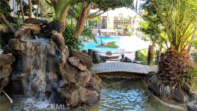 2 Bed Home for Sale in El Segundo, California