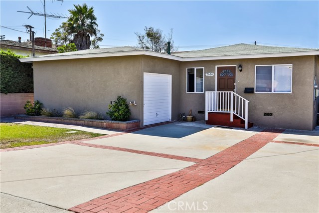 2614 Huntington Lane, Redondo Beach, California 90278, 4 Bedrooms Bedrooms, ,2 BathroomsBathrooms,Residential,Sold,Huntington,SB17156163