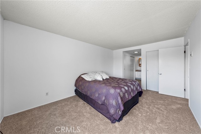 400 Faye Lane, Redondo Beach, California 90277, 4 Bedrooms Bedrooms, ,2 BathroomsBathrooms,Residential,Sold,Faye,SB21058245