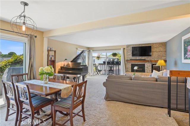 1447 Manhattan Beach Boulevard, Manhattan Beach, California 90266, 3 Bedrooms Bedrooms, ,2 BathroomsBathrooms,Residential,Sold,Manhattan Beach,SB20092235