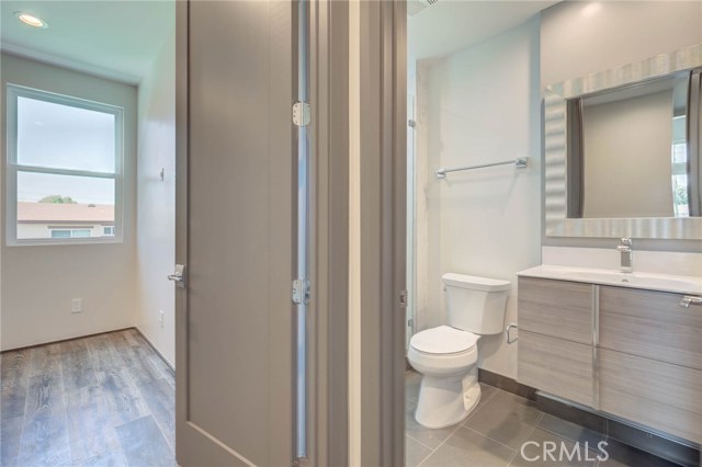 2707 Rockefeller Lane, Redondo Beach, California 90278, 4 Bedrooms Bedrooms, ,4 BathroomsBathrooms,Residential,Sold,Rockefeller,PV19134753