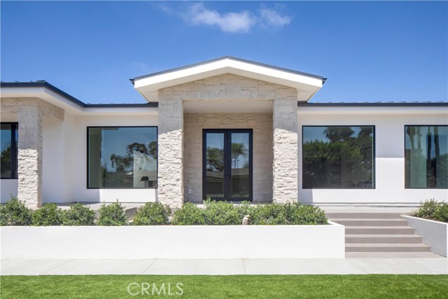 Photo of 521 Angelita Drive, Corona del Mar, CA 92625