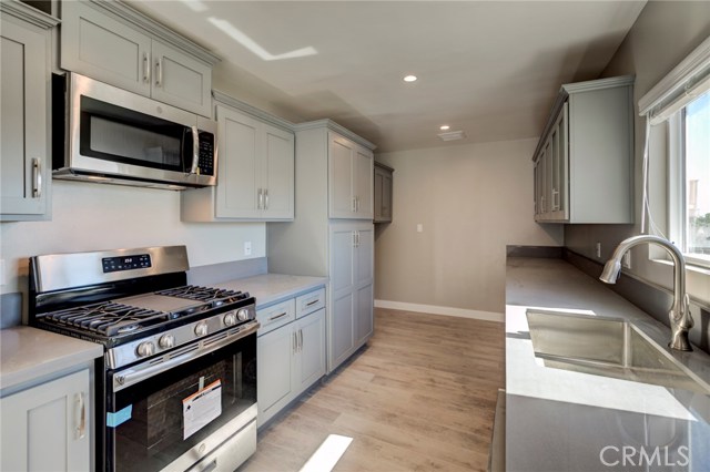 2408 Ives Lane, Redondo Beach, California 90278, 3 Bedrooms Bedrooms, ,2 BathroomsBathrooms,Residential,Sold,Ives,PV18253723 2408 Ives Lane, Redondo Beach, California 90278, 3 Bedrooms Bedrooms, ,2 BathroomsBathrooms,Residential,Sold,Ives,PV18253723