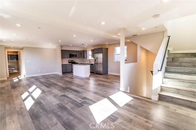  Income Home for Sale in Los Angeles, California