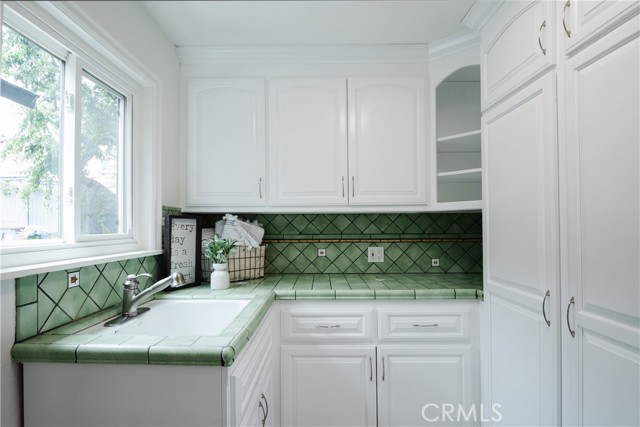 754 35th Street, Manhattan Beach, California 90266, 5 Bedrooms Bedrooms, ,3 BathroomsBathrooms,Residential,Sold,35th,SB21137408