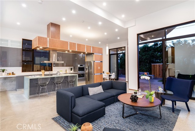 2101 Agnes Road, Manhattan Beach, California 90266, 4 Bedrooms Bedrooms, ,1 BathroomBathrooms,Residential,Sold,Agnes,SB18223005