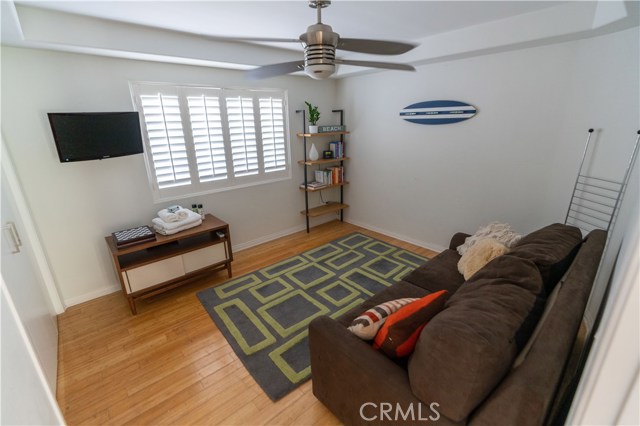 1408 Oak Avenue, Manhattan Beach, California 90266, 5 Bedrooms Bedrooms, ,3 BathroomsBathrooms,Residential,Sold,Oak,SB19227630