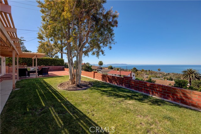 28523 Hazelridge Drive, Rancho Palos Verdes, California 90275, 4 Bedrooms Bedrooms, ,3 BathroomsBathrooms,Residential,Sold,Hazelridge,SB21079367