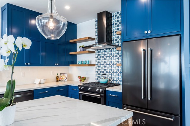 1135 Stanford Avenue, Redondo Beach, California 90278, 3 Bedrooms Bedrooms, ,2 BathroomsBathrooms,Residential,Sold,Stanford,SB19097664