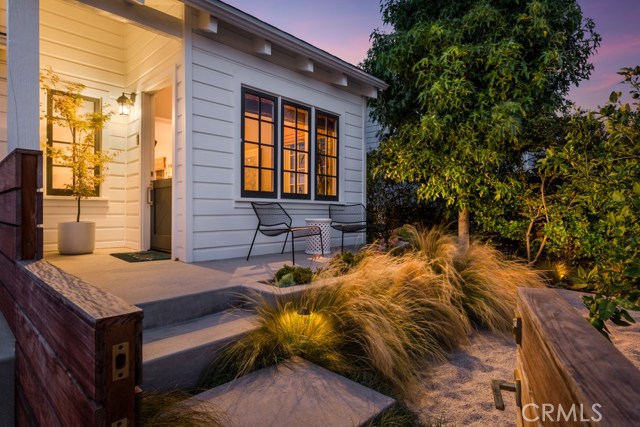 1407 23rd Street, Manhattan Beach, California 90266, 4 Bedrooms Bedrooms, ,2 BathroomsBathrooms,Residential,Sold,23rd,SB17168172