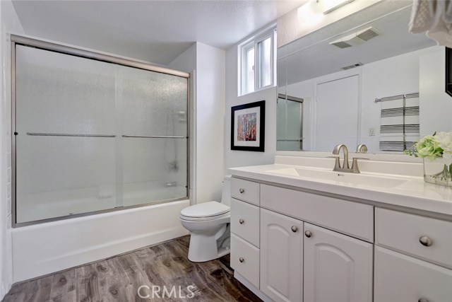 1704 Haynes Lane, Redondo Beach, California 90278, 3 Bedrooms Bedrooms, ,2 BathroomsBathrooms,Residential,Sold,Haynes,SB19142803