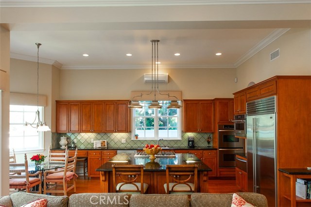 2909 Maple Avenue, Manhattan Beach, California 90266, 5 Bedrooms Bedrooms, ,3 BathroomsBathrooms,Residential,Sold,Maple,SB19265504