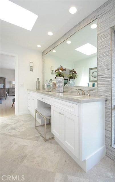 Master bathroom double-sink vanity