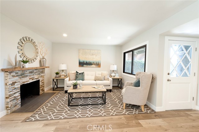 326 Prospect Avenue, Redondo Beach, California 90277, 3 Bedrooms Bedrooms, ,2 BathroomsBathrooms,Residential,Sold,Prospect,OC17090576